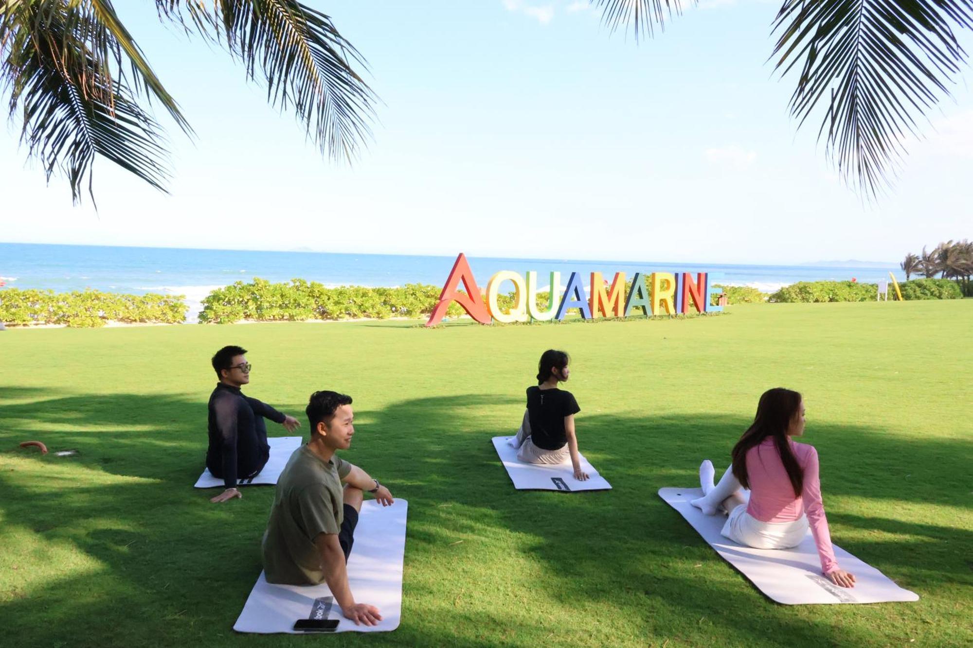 Aquamarine Beachfront Resort & Spa Cam Ranh Exterior foto